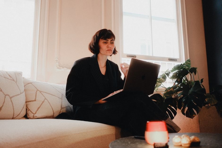 UAE freelance permit freelancer working