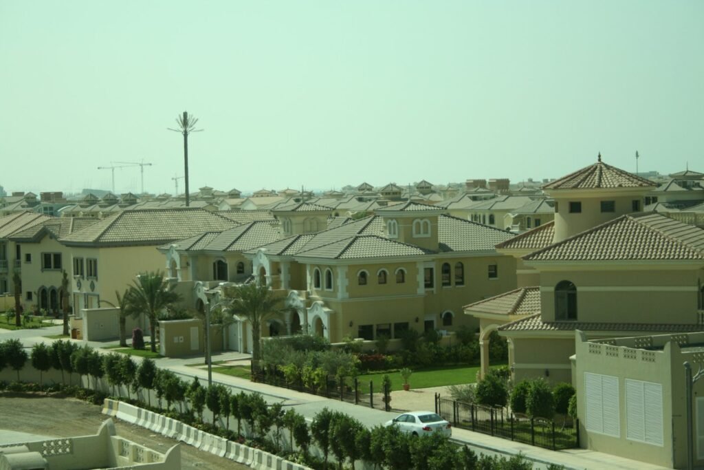 Palm Jumeirah residential villas in Dubai, the household setting for a sponsored domestic worker